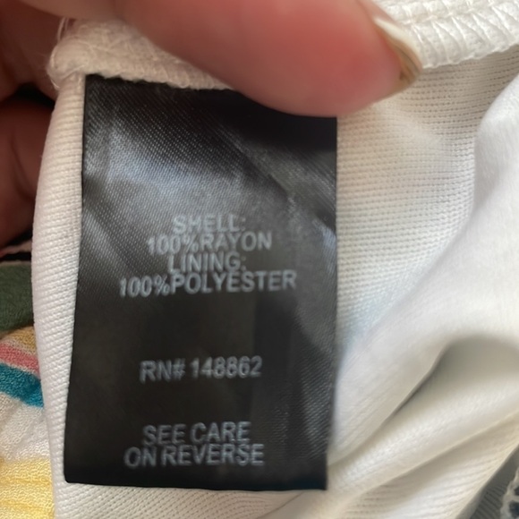 Torrid Multi Stripe Off-Shoulder cropped Gauze Top size large crop top - Picture 9 of 10